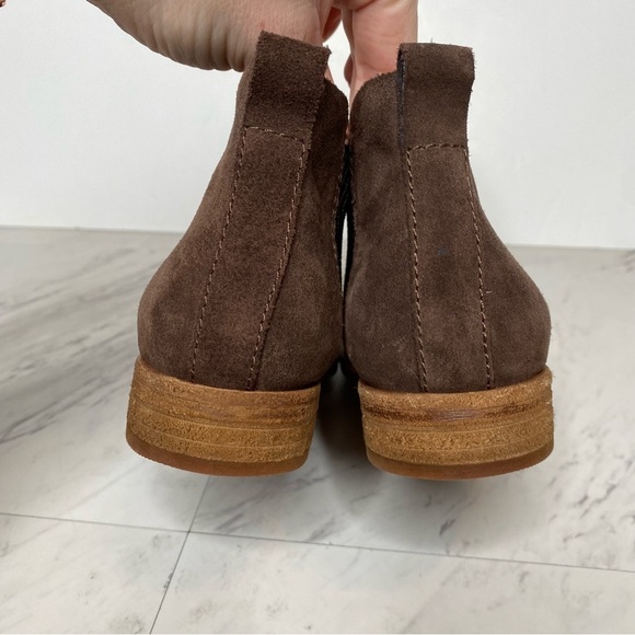Kork Ease Kit Brown Suede Chelsea Bootie 6 1/2 M - Picture 4 of 14